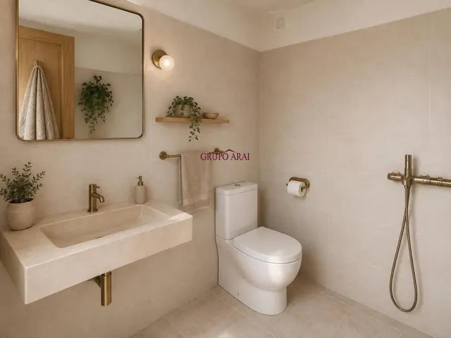 AMPLIA CASA CON 4 habitaciones, PATIO Y TERRAZA PARA REFORMAR EN ASPE. — 27