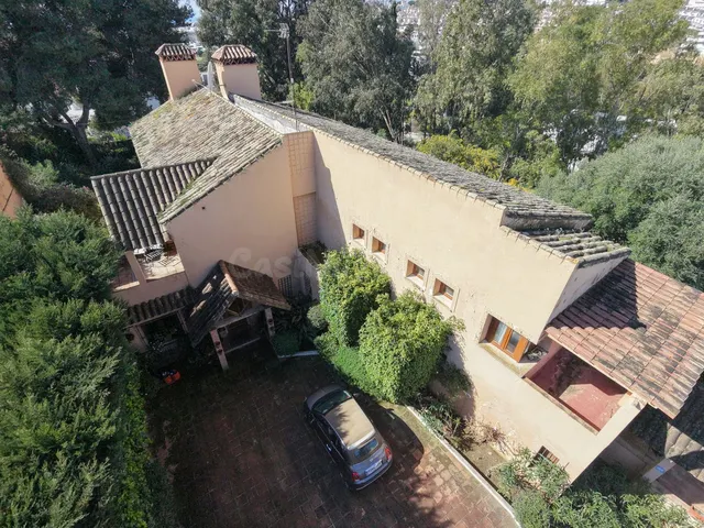Chalet 6 habitaciones 467m² en venta - Costa Del Sol