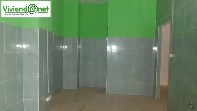 ALQUILER ECONOMICO DE LOCAL COMERCIAL — 11