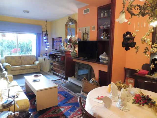 Precioso chalet de 4 dormitorios en Solymar-Puerto Marina — 3