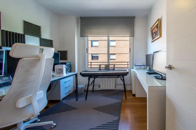 Preciosa vivienda a un paso del centro de la ciudad — 31