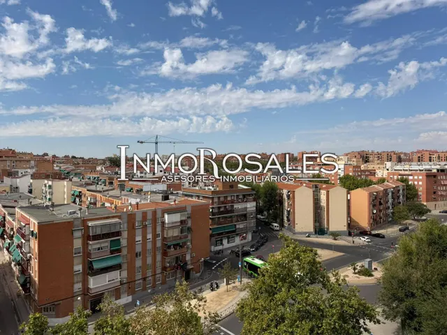 PISO EN VENTA EN AVENIDA DE ROSALES — 19