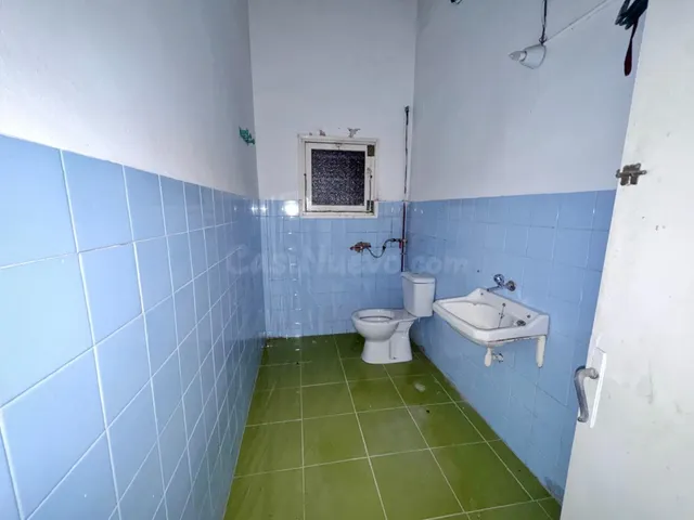 LOCAL COMERCIAL EN ALICANTE - foto 2