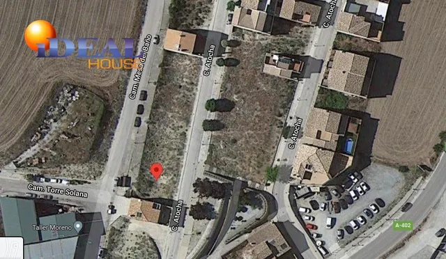 Inmejorable terreno con 2 frentes para la casa de tus sueños. — 10