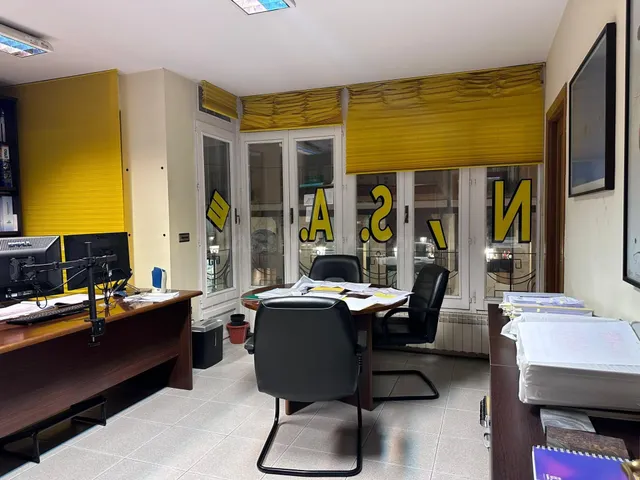 SE VENDE VIVIENDA PARA ACONDICIONAR EN CALLE MAYOR PRINCIPAL - foto 2