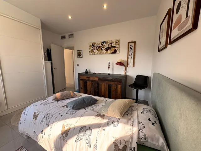 Villa 3 habitaciones 106m² en venta - Villa alegría — 28