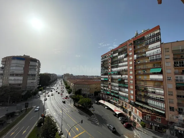 FANTASTICO PISO! en el Centro de Murcia - foto 5