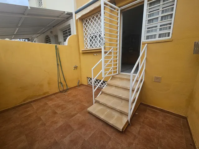DÚPLEX CON 3 DORMITORIOS, GARAJE Y PATIOS A 700 METROS DE LA PLAYA – SANTIAGO DE LA RIBERA — 25