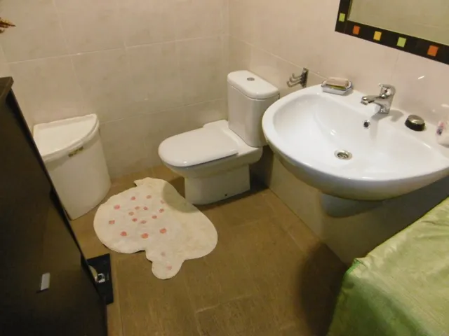 Casa de pueblo, reformada en su totalidad el 2005, apta para entrar a vivir, — 4