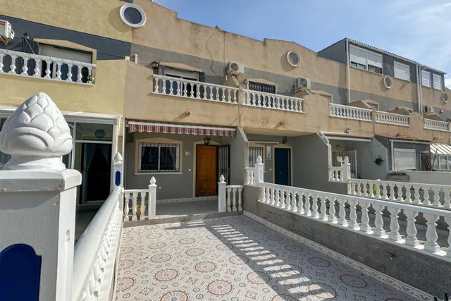 MAGNIFICA VIVIENDA ADOSADA CON PISCINA COMUNITARIA, IDONEA COMO VACACIONAL — 25
