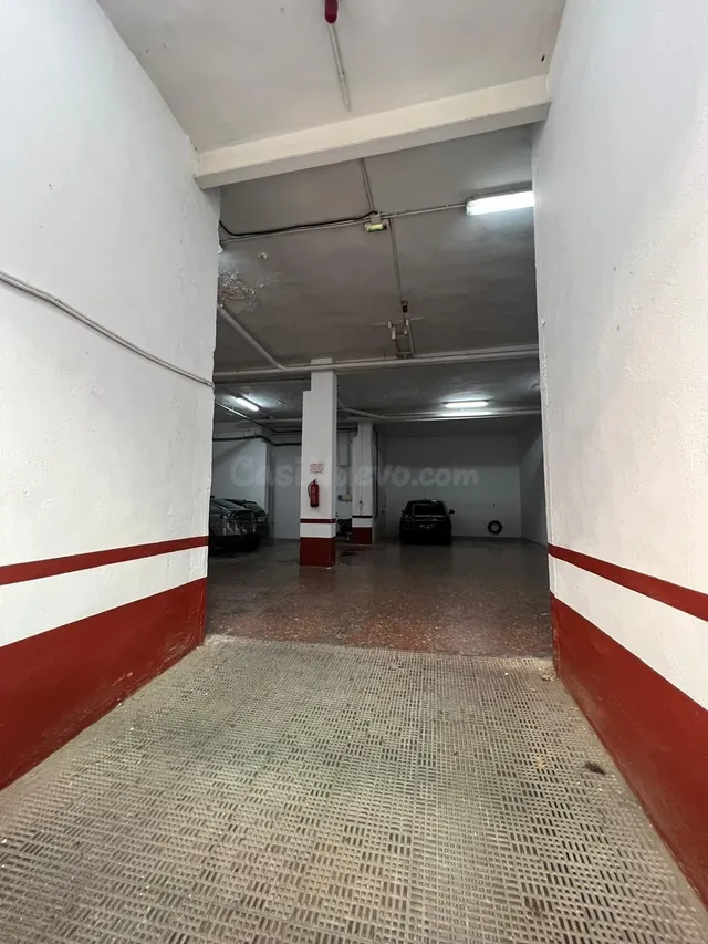 GARAJE EN VENTA EN ZONA ANTONIO MACHADO – ELCHE 297 m2 const - foto 3