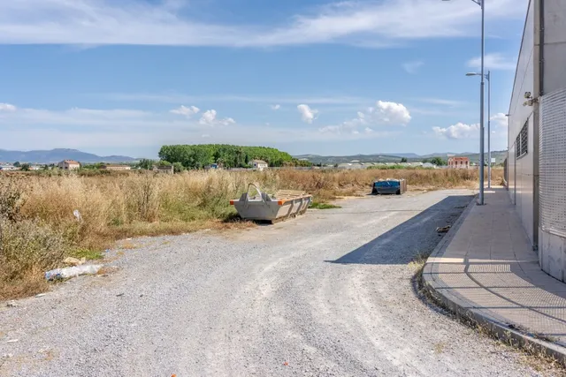 PARCELA EN SANTA FE (GRANADA). 123.000 € — 15