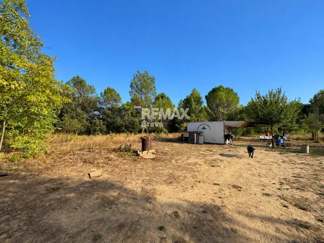 Sarrià de Ter (Girona) | Masía tradicional catalana para rehabilitar con finca rústica de 7.878 m2 — 6