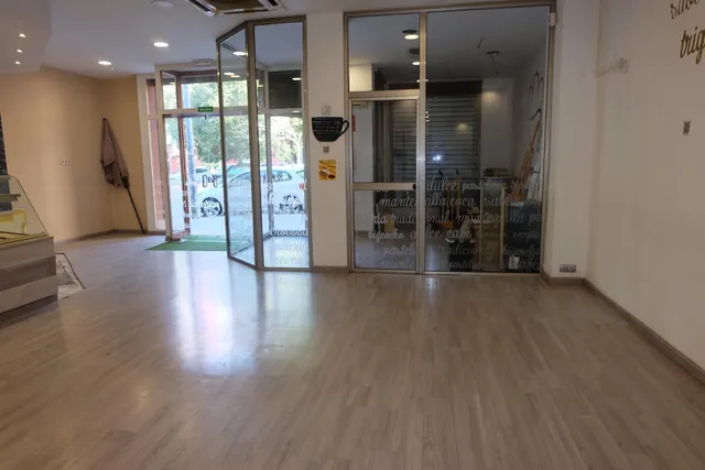 Local en venta en calle José Maria Bayarri de Valencia — 3