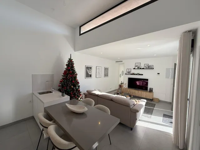Villa en Roldán — 27