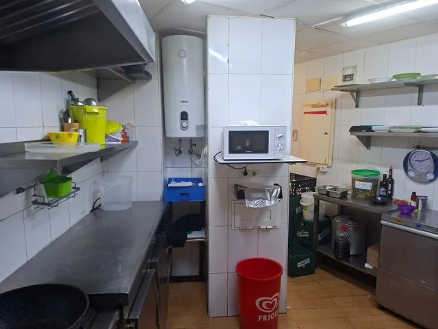 Traspasar un bar para trabajar y ganar: ¡aquí está! — 15