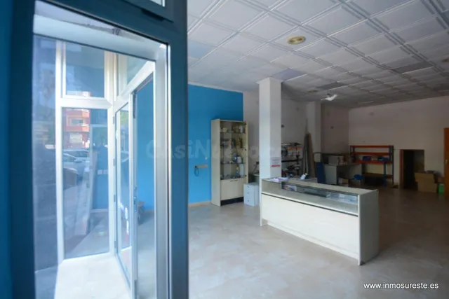 Alquiler de local comercial en Orihuela, frente a la Plaza d - foto 2