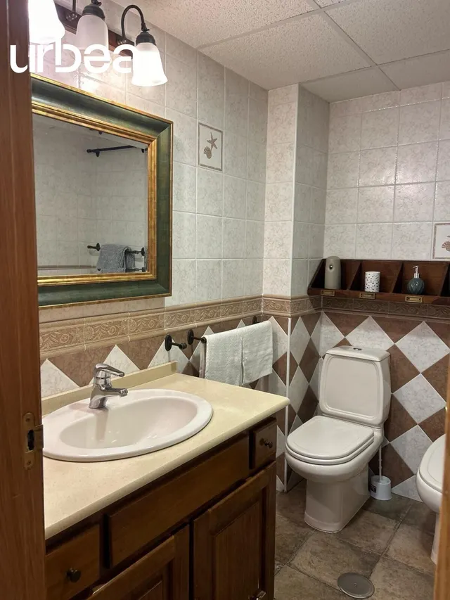 Excelante vivienda en Benalmadena de 3 dormitorios, dos baños , garaje y piscina — 13