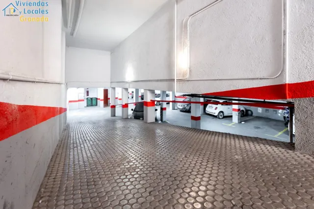 Garaje en Puentezuelas — 2