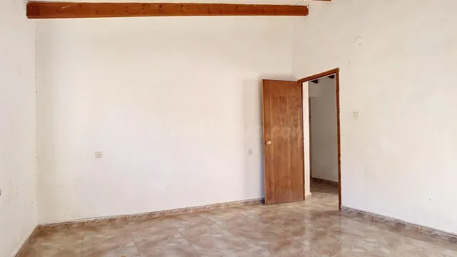 Gran Casa de 360 m2 en Benizalón | Inversión Ideal, B&B o Pr - foto 5