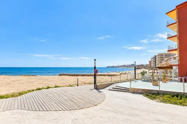 INMOBILIARIA SOL 8 VIDAL. PISO NUEVO A ESTRENAR EN LA MATA. 