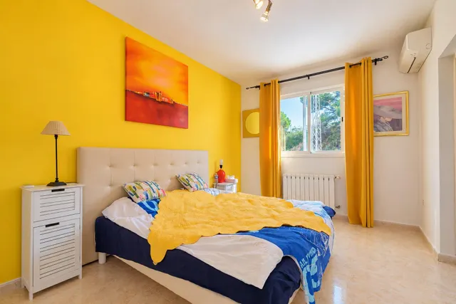 Villa con piscina, orientación sur y vistas al mar y montaña en Calpe — 38