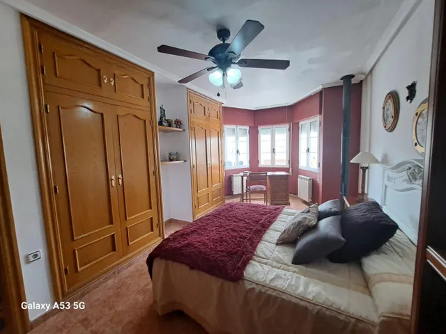 SE VENDE BUNGALOW EN DOLORES — 8