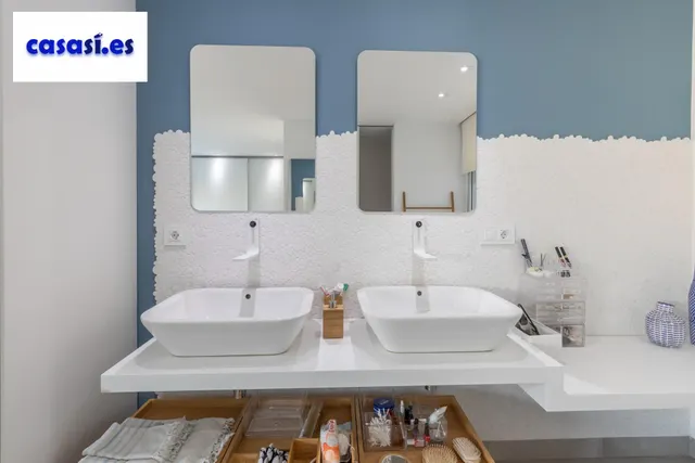 Exclusiva vivienda en zona Fórum — 28