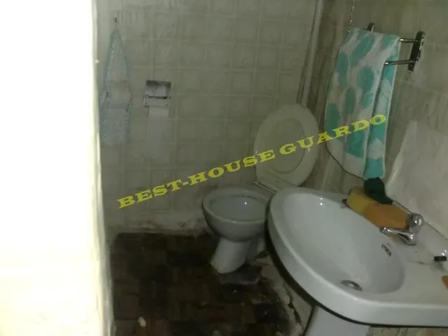 CASA COCHERA Y CHOCO PARA REFORMAR LAS HERAS — 7