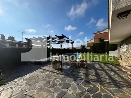 Espectacular casa con piscina y jardín en Vilassar de Dalt — 6