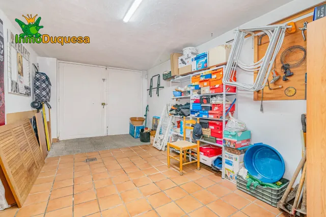 Casa pareada en LA ZUBIA, Junto instituto Trevenque. — 28