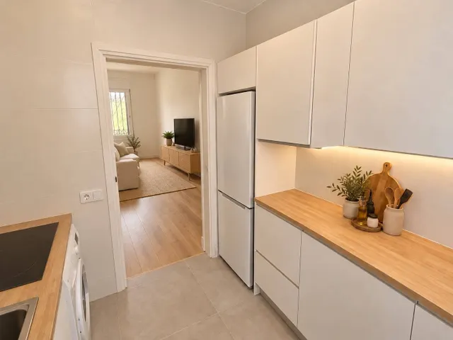 Acogedor piso para reformar de 3 habitaciones en abrantes — 12