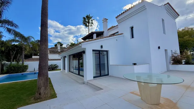 Chalet 5 habitaciones 360m² en venta - Marbella — 40