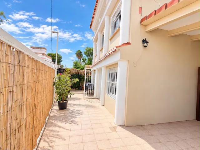 Casa reformada junto al mar, lista para disfrutar — 20