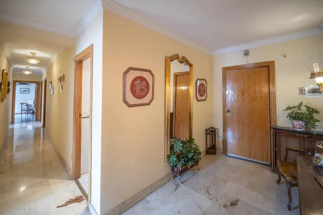 Impresionante piso en el centro de Granada. — 11