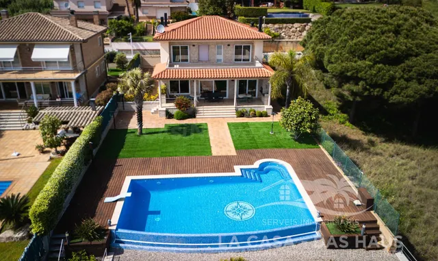 Exclusivo Chalet de Lujo en Normax, Lloret de Mar - foto 4