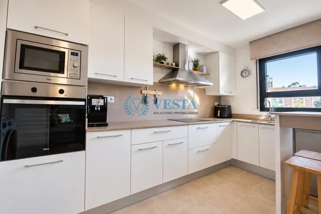 PISO DE 4 habitaciones EN EL CENTRO DE REUS — 13