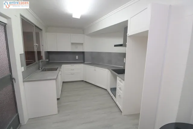 Piso reformado con garaje en venta en Sagunto – barrio de santa ana. 3º piso sin ascensor. — 27