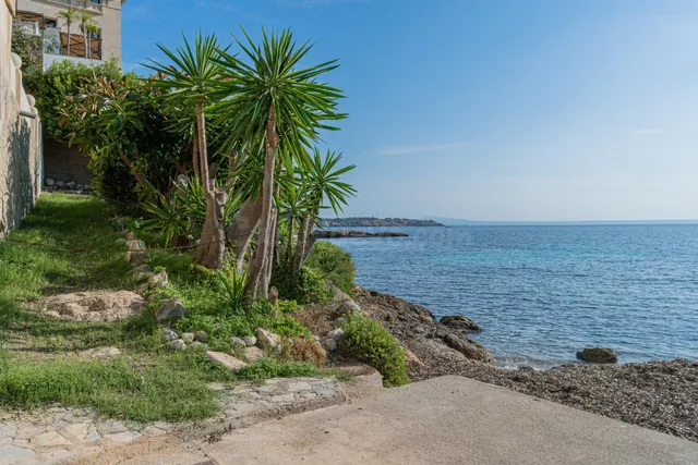 Àtico en primera línea de mar en Cas Català - foto 3