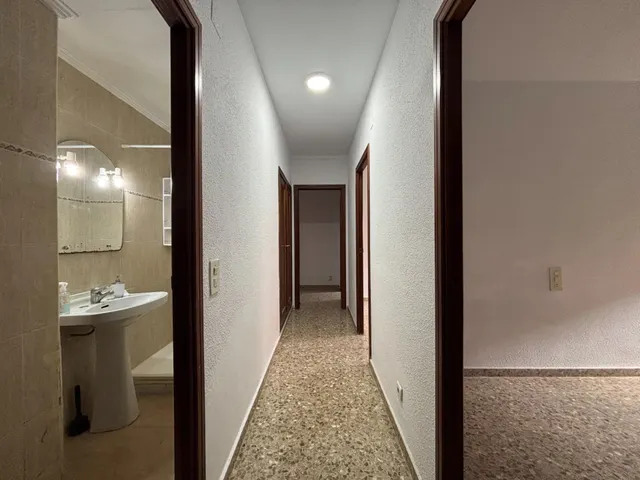Impecable vivienda de 4 habitaciones en la zona estratégica de Patraix — 18