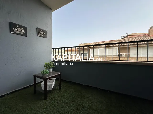 Piso en VENTA en Xàtiva con garaje, ascensor y balcón en la  - foto 4