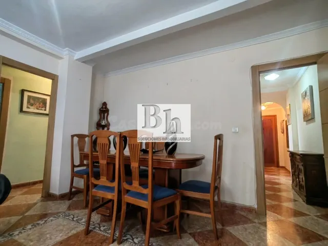 OPORTUNIDAD !!! EN VENTA PISO EN LA PAZ. - foto 4