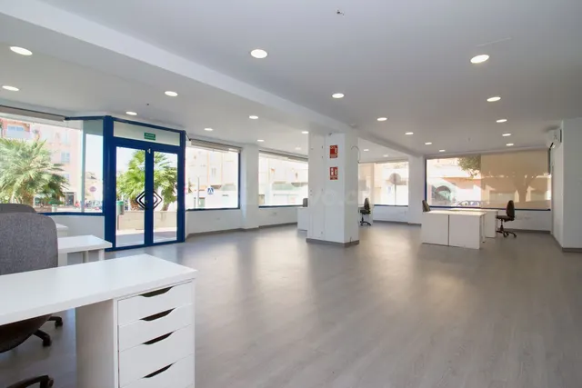 Negocio 395m² en venta - South of spain — 2