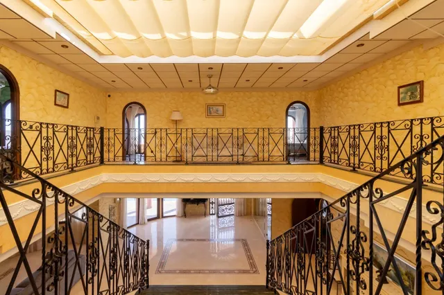 Villa de 4 dormitorios en La Zenia - foto 3