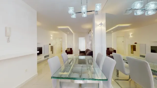 Precioso Bungalow a un paso de Zenia Boulevard - foto 2