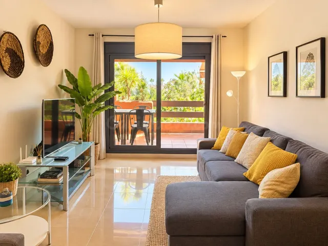 Apartamento de 2 Dormitorios con Vistas al Mar en Playa del  - foto 2