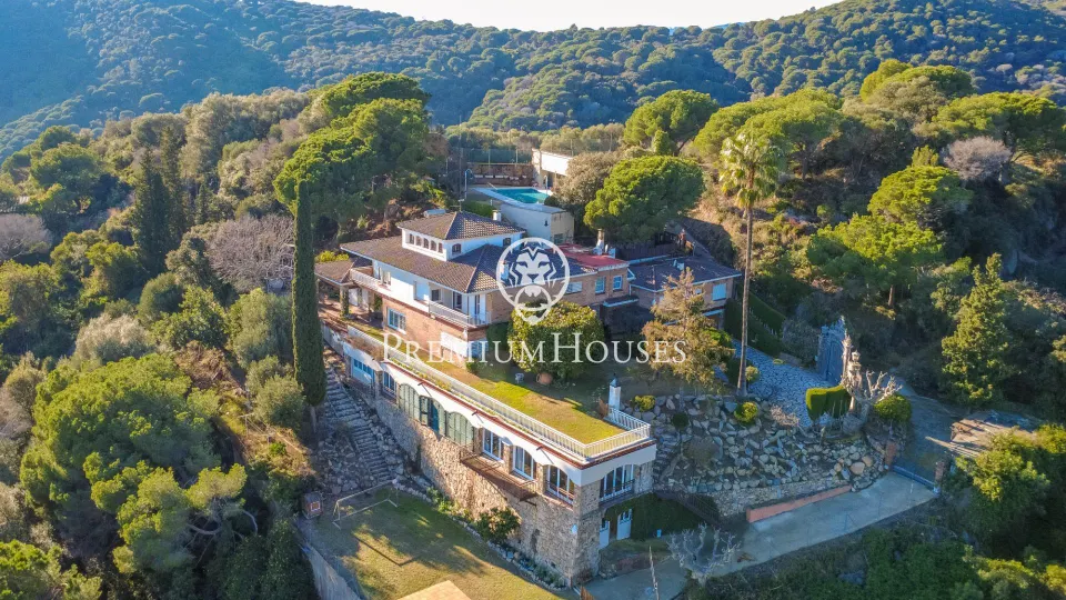 Majestuosa propiedad única en venta en Cabrera de Mar