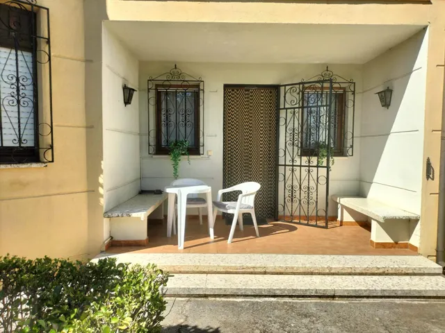 Amplia Casa en Melgar de Fernamental con Jardín y Terraza — 10