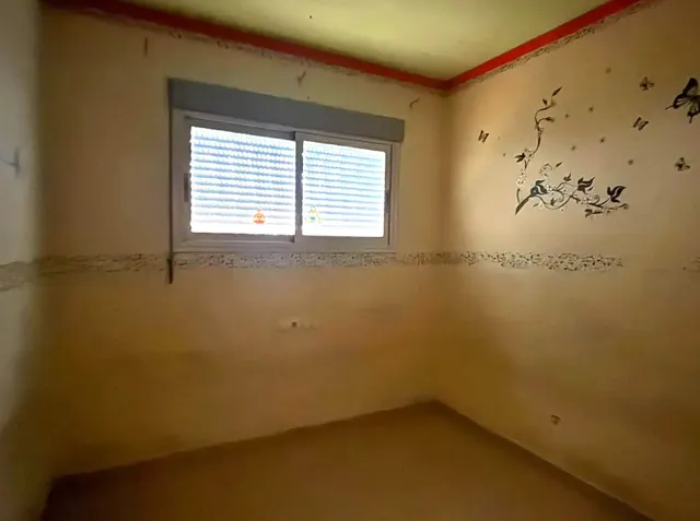 Amplia y luminosa vivienda en la zona Renfe, junto al centro histórico — 8