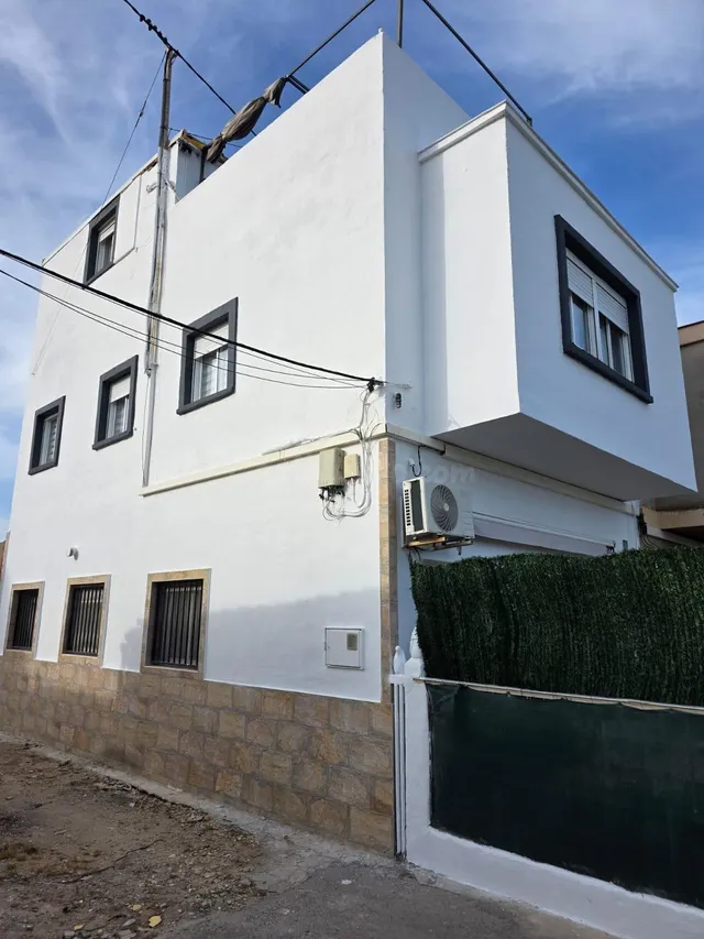 Casa de 3 plantas con magnifica terraza — 4